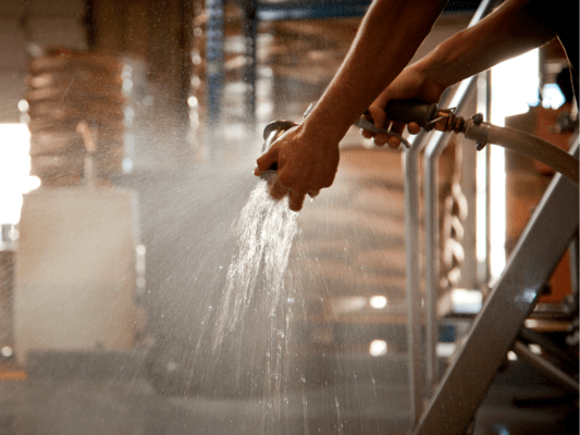 Programa de Limpieza y Sanitización en Cervecería Artesanal