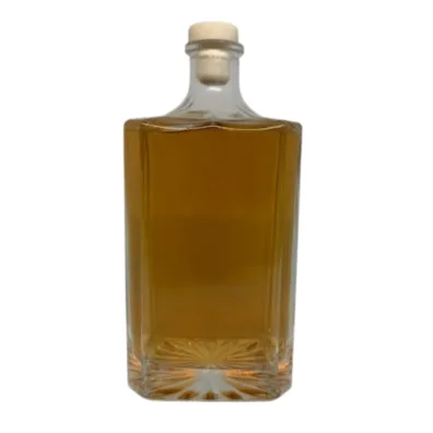 Botella de Vidrio Elegance 700 cm3 con Tapón x Unidad